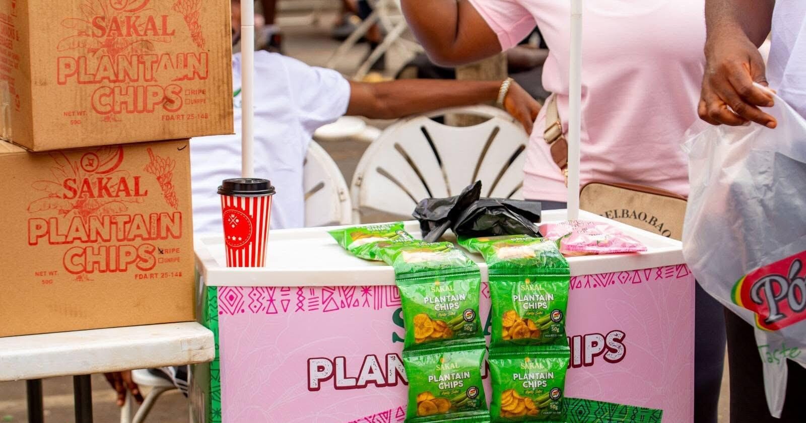 Sakal stall with cartons and packs
